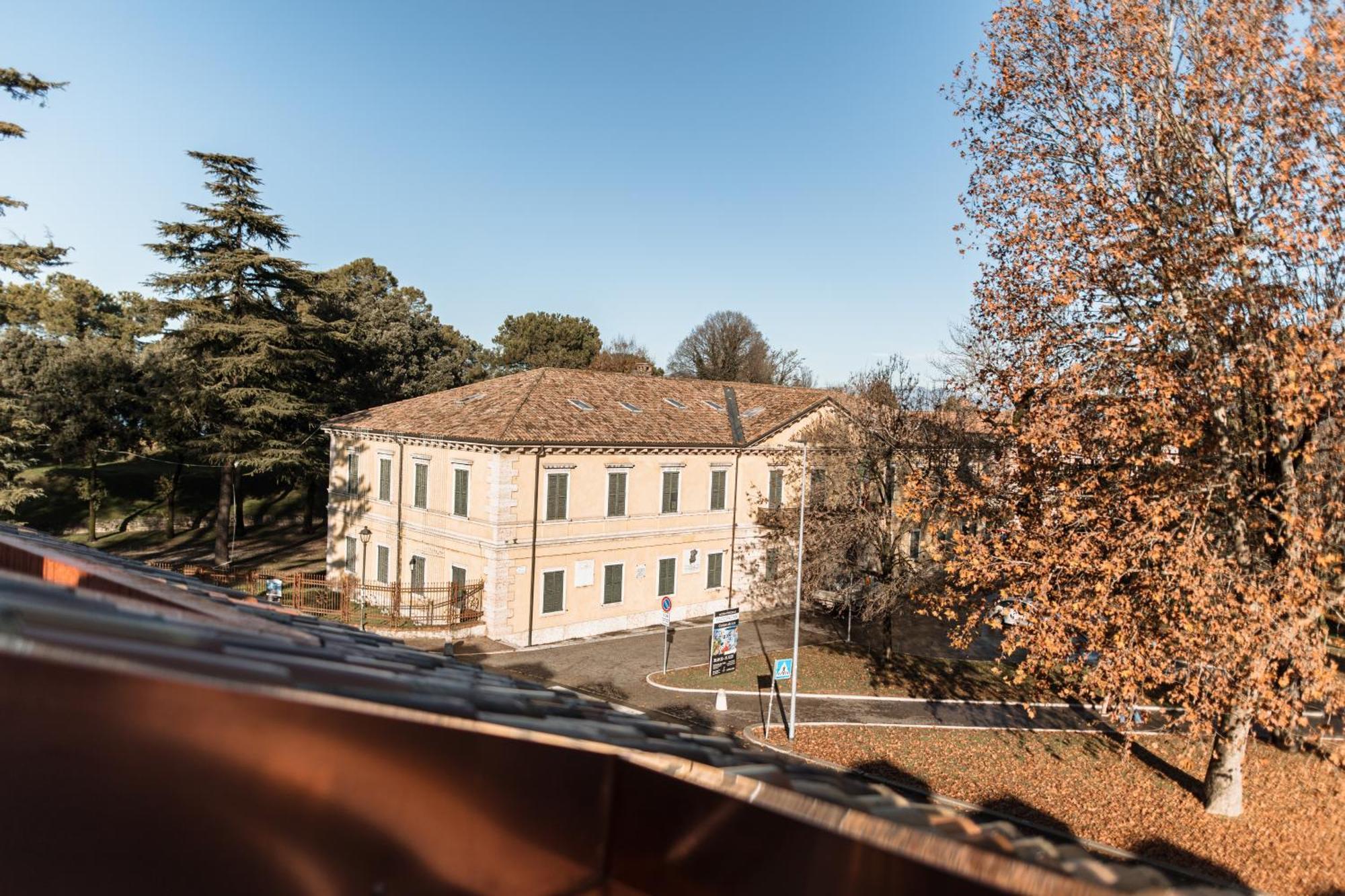 Hotel Pavillon &