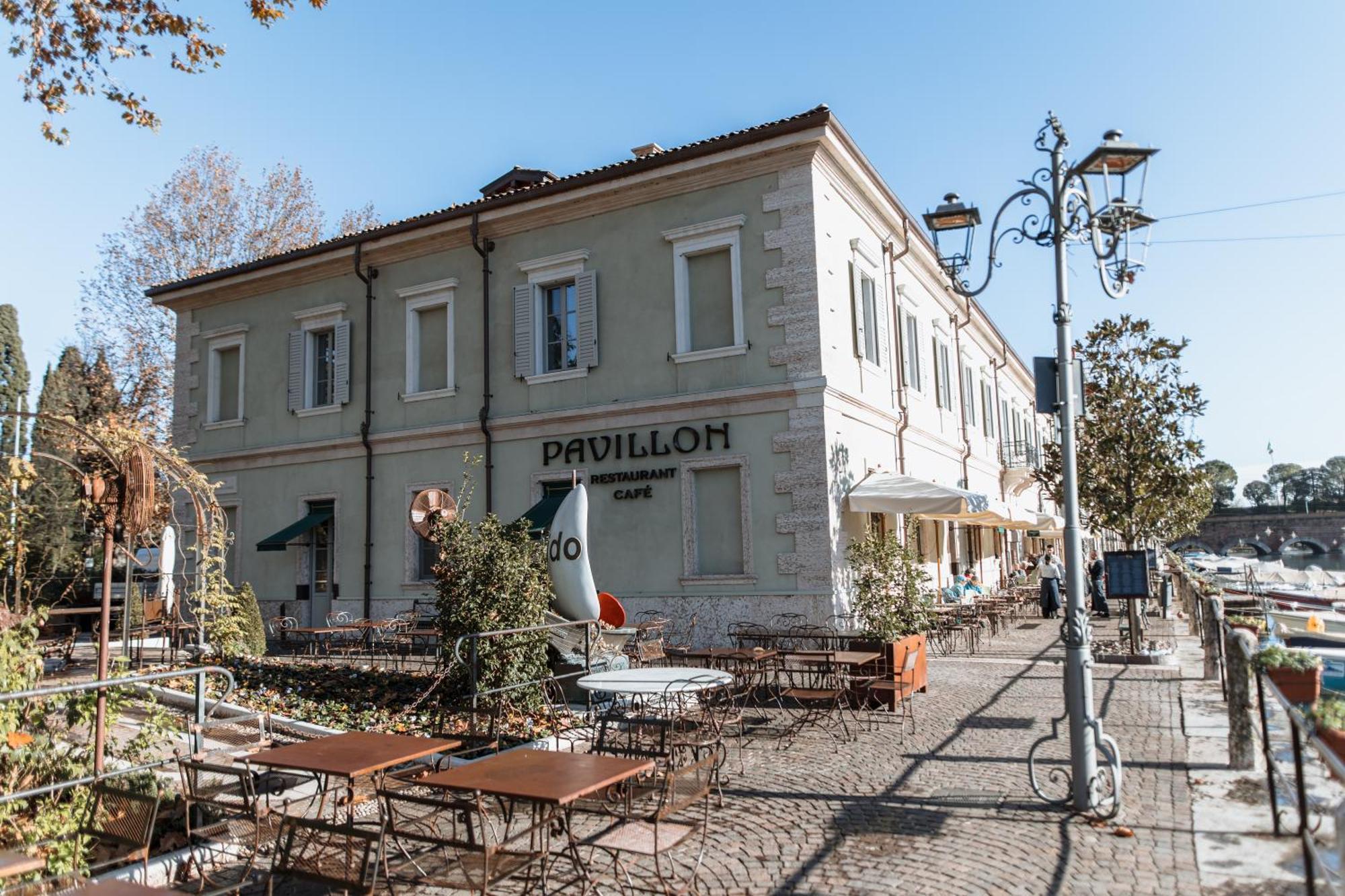 Pavillon & Hotel
