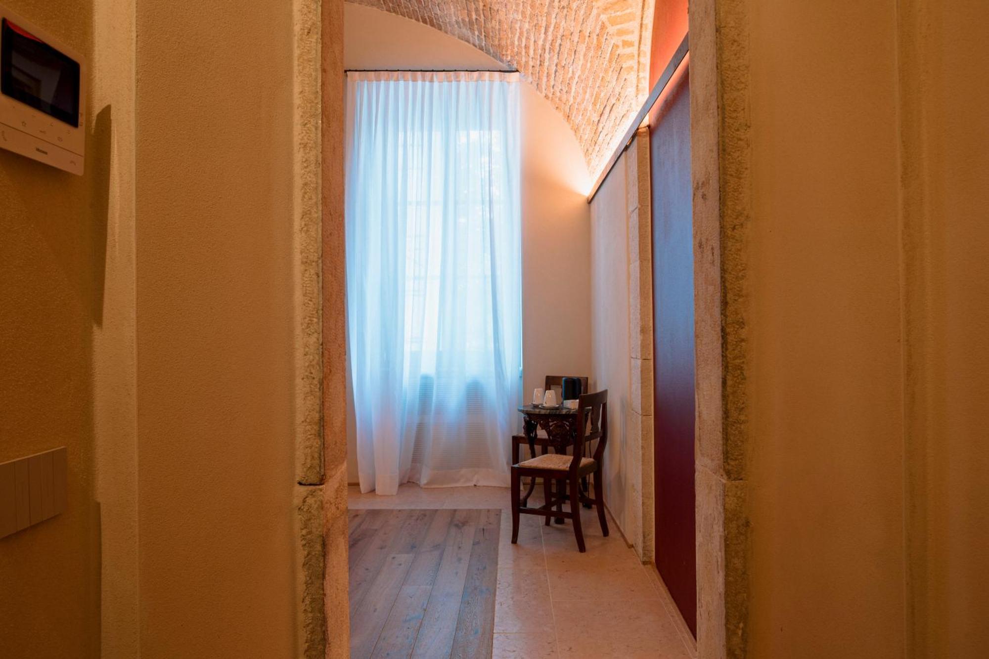 Hotel Pavillon *