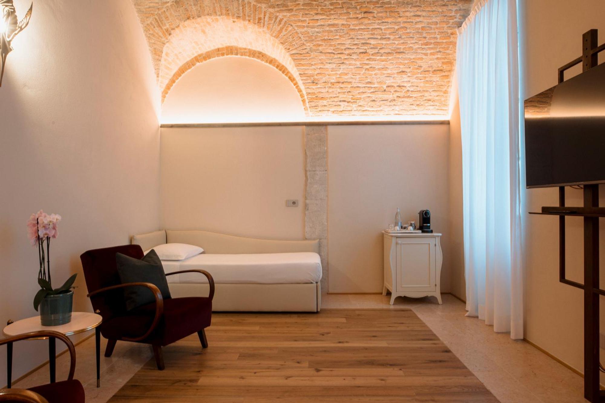Pavillon Hotel Peschiera del Garda