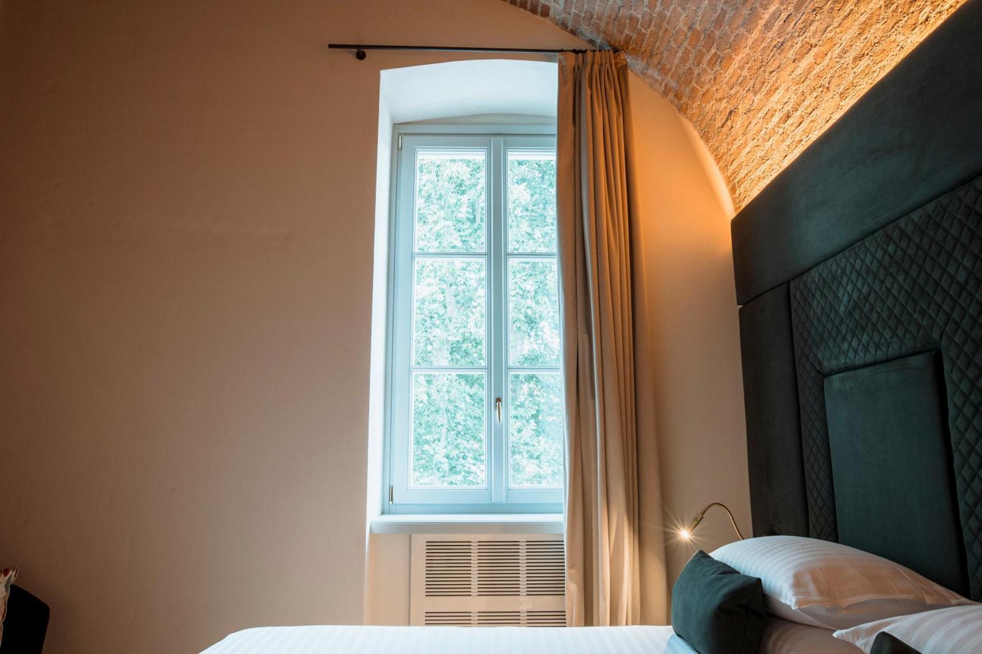 Hotel Pavillon