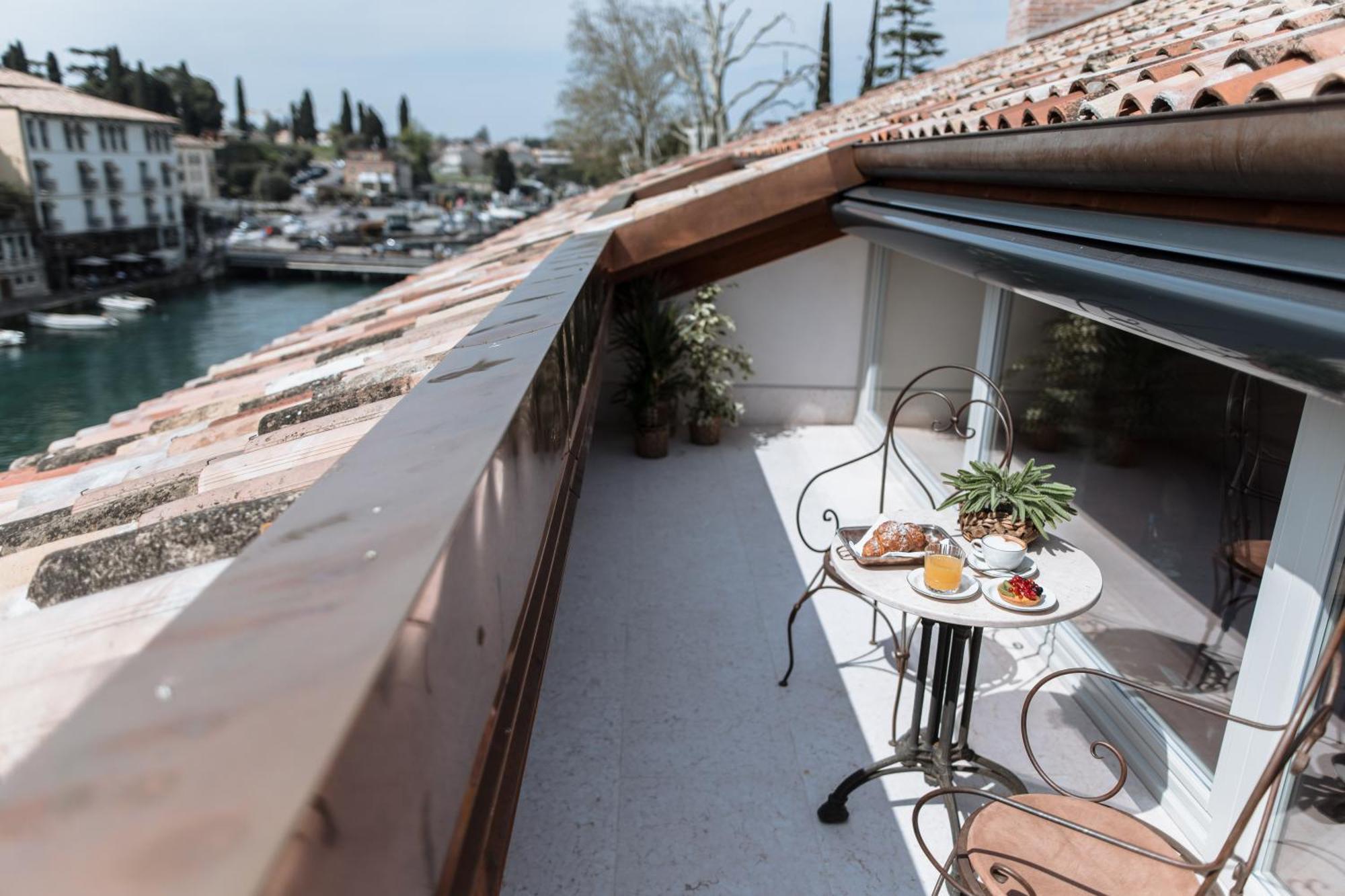 Hotel Pavillon &