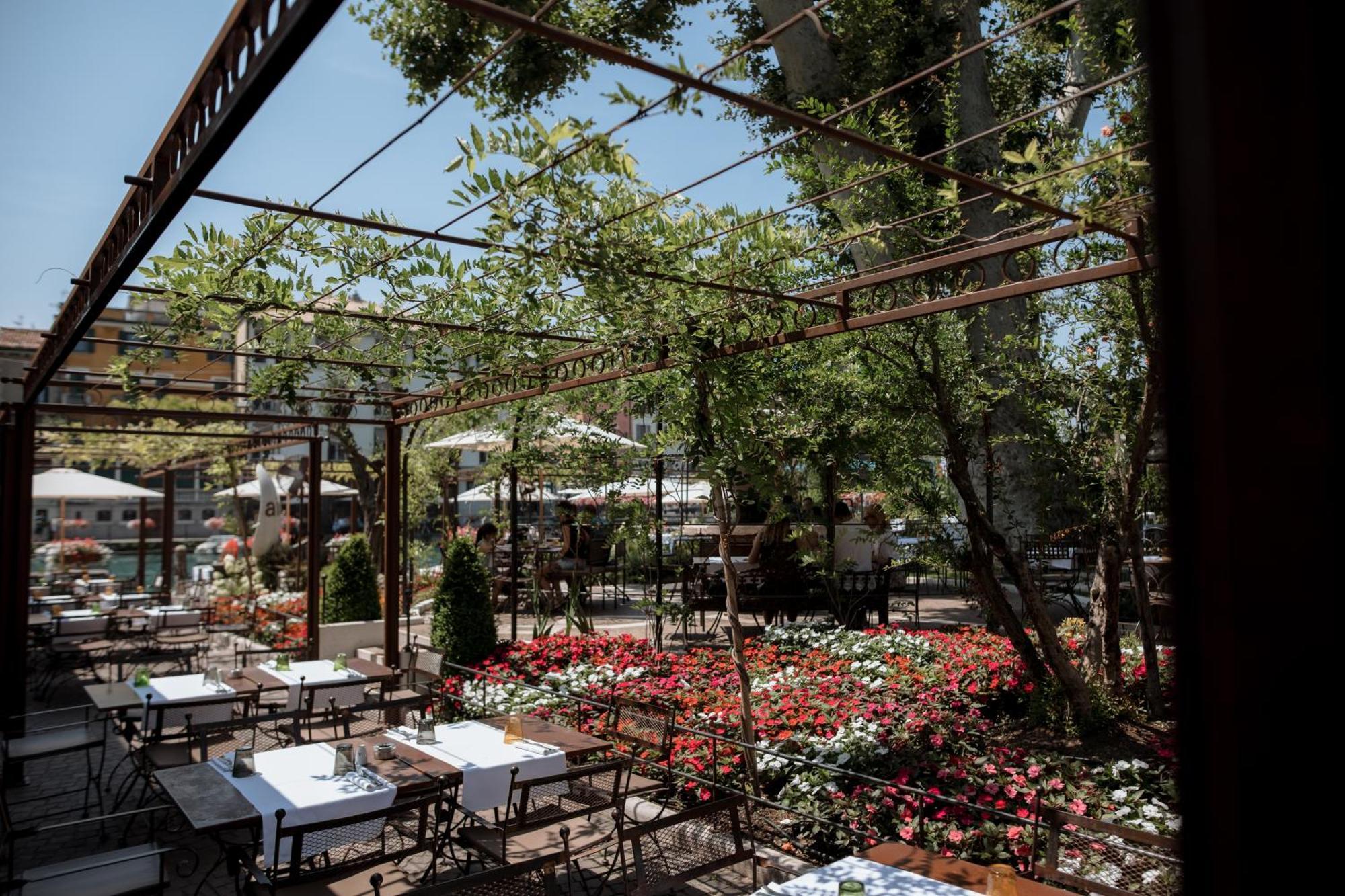 Pavillon &